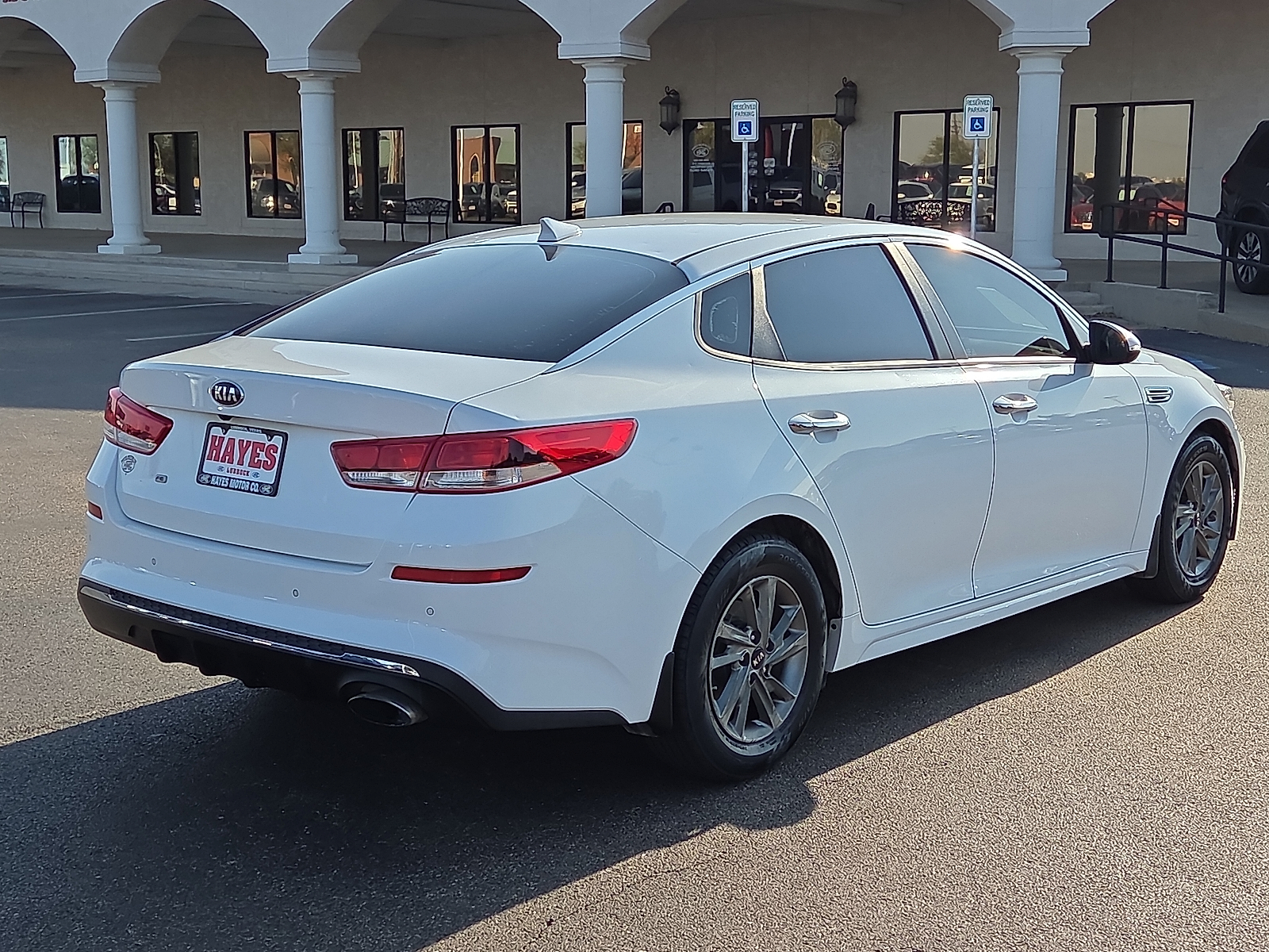 View Kia Optima details