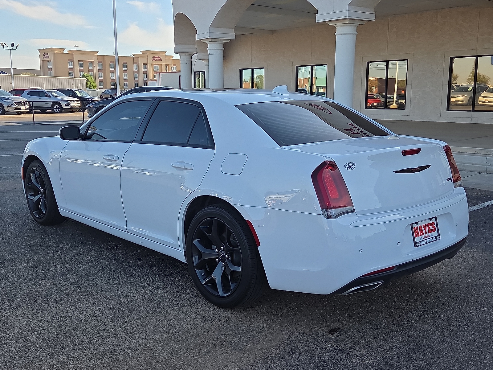 View Chrysler 300 details