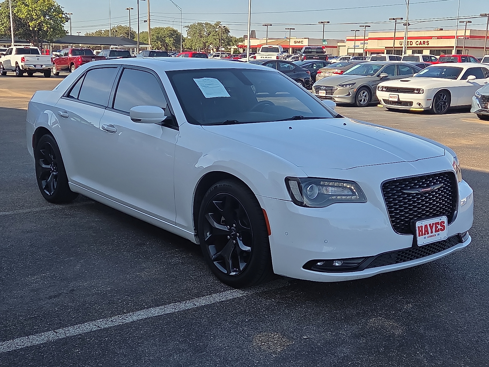 View Chrysler 300 details