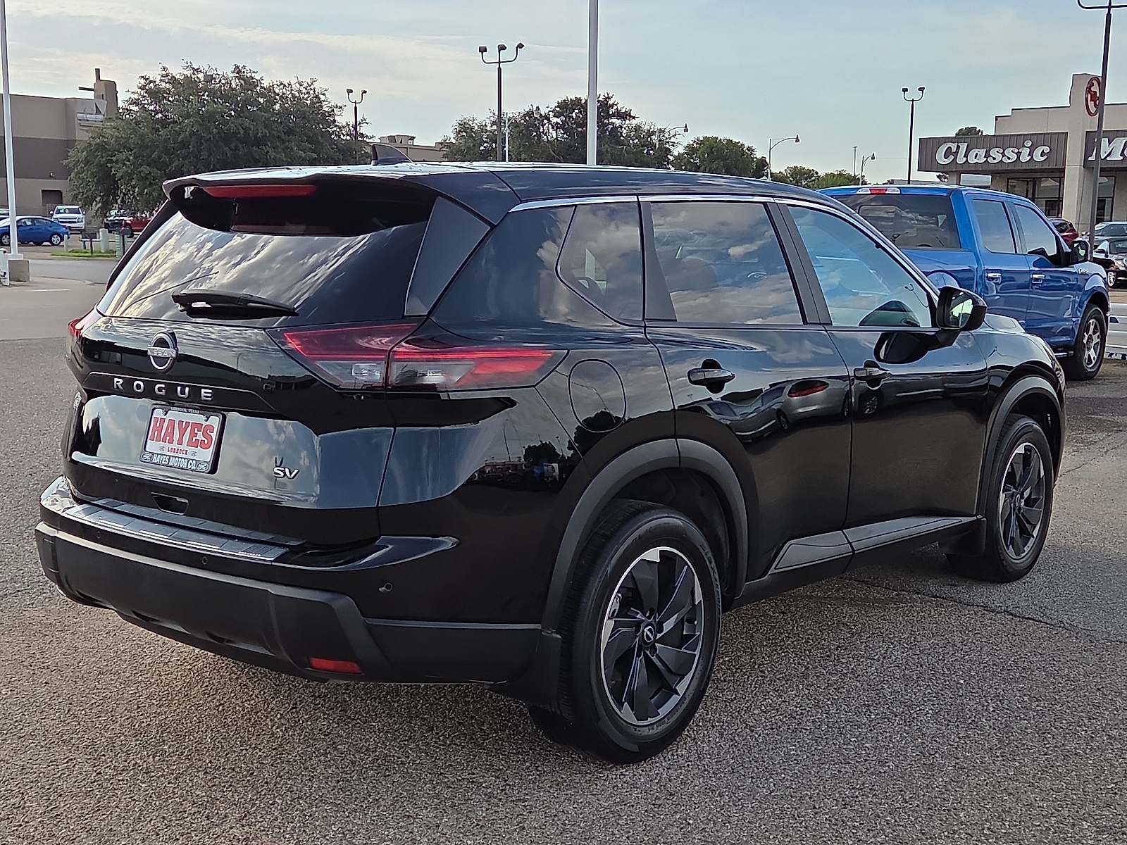 View Nissan Rogue details