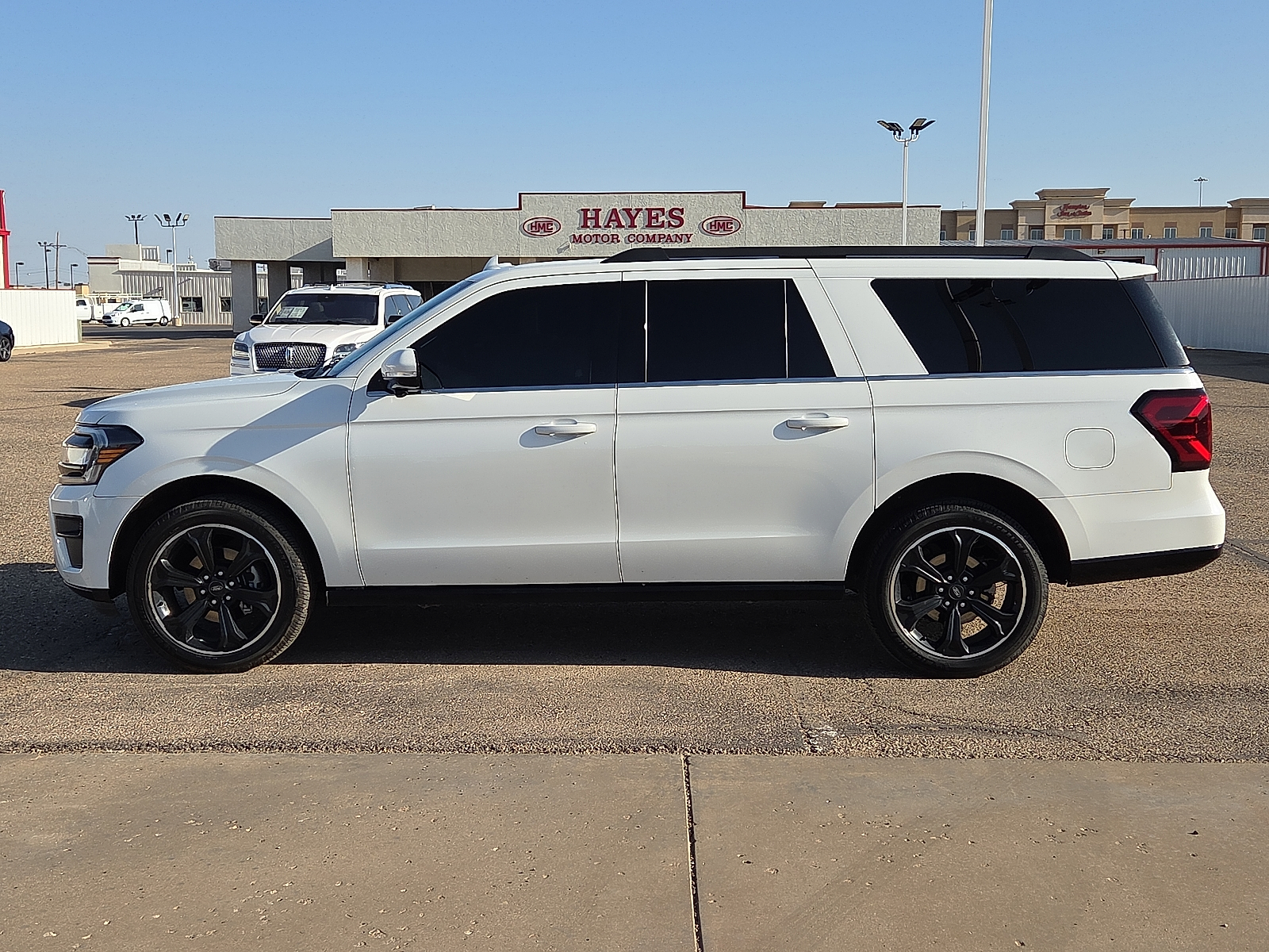 View Ford Expedition details