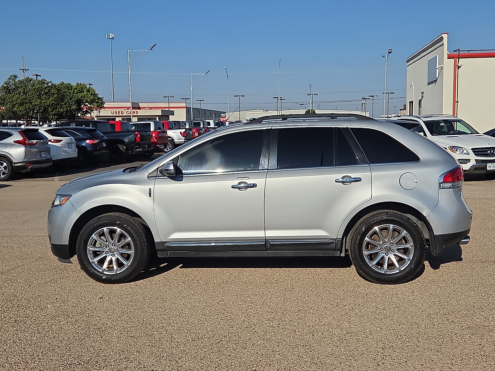 View Lincoln MKX details