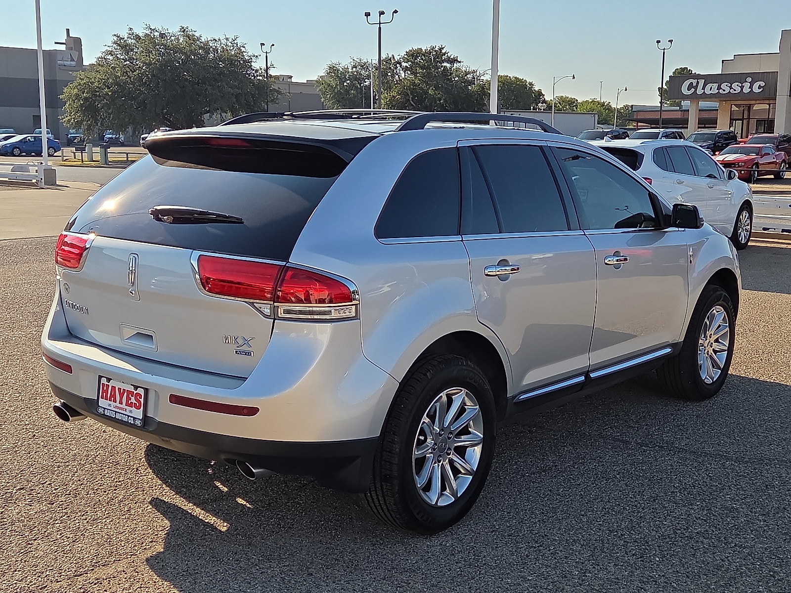 View Lincoln MKX details