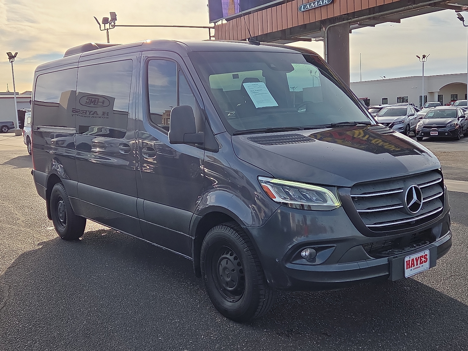 View Mercedes-Benz Sprinter 2500 details