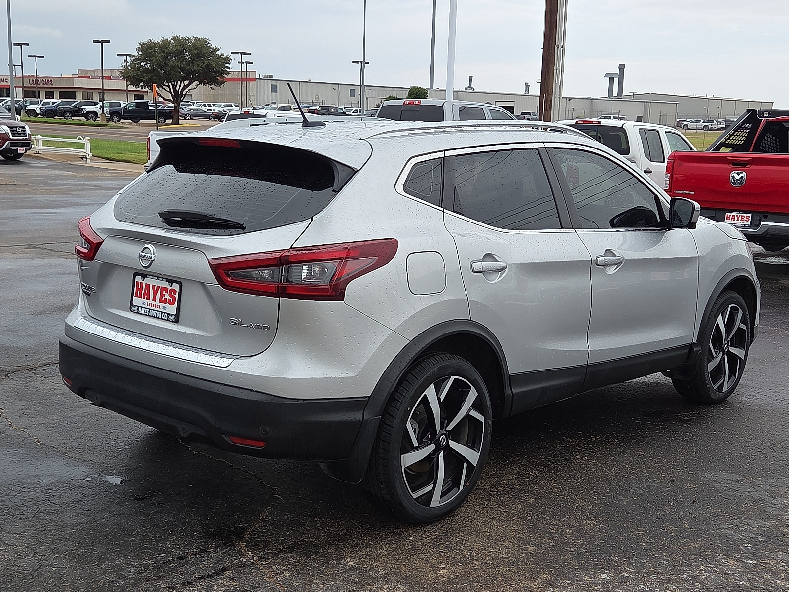 View Nissan Rogue Sport details