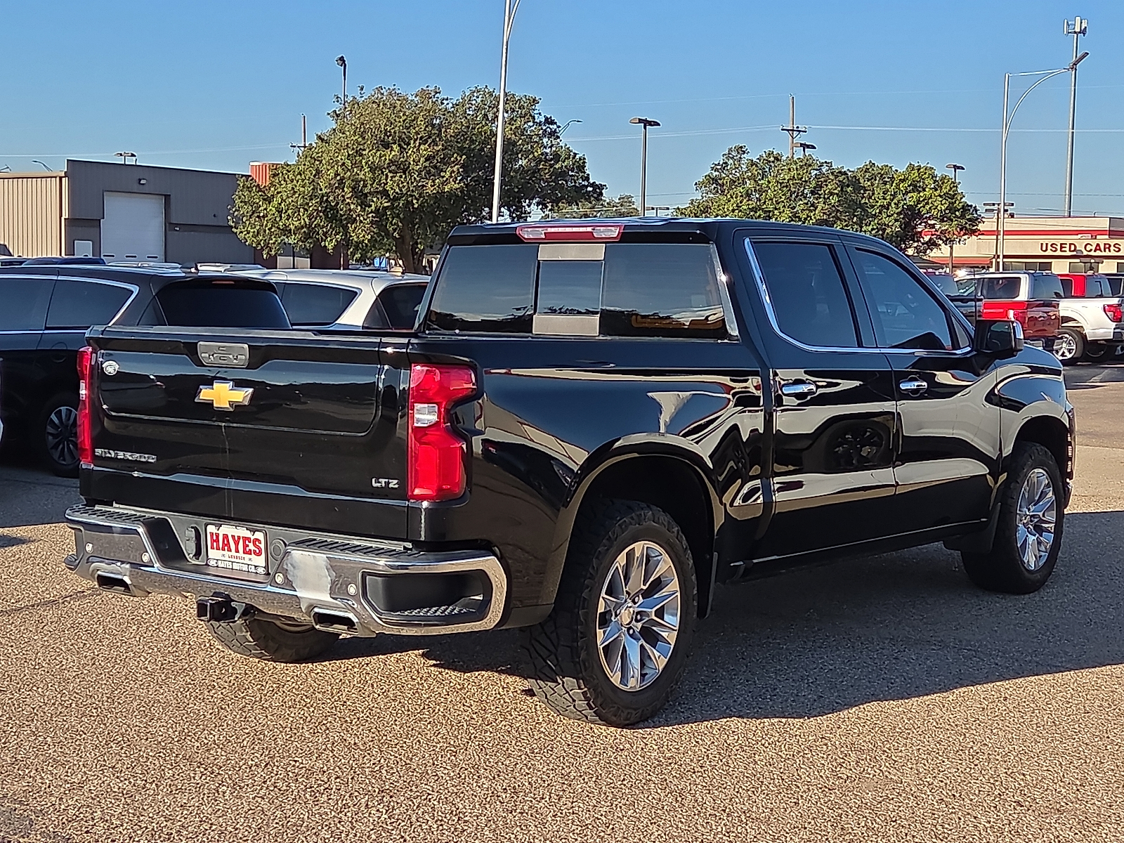 View Chevrolet Silverado 1500 LTD details