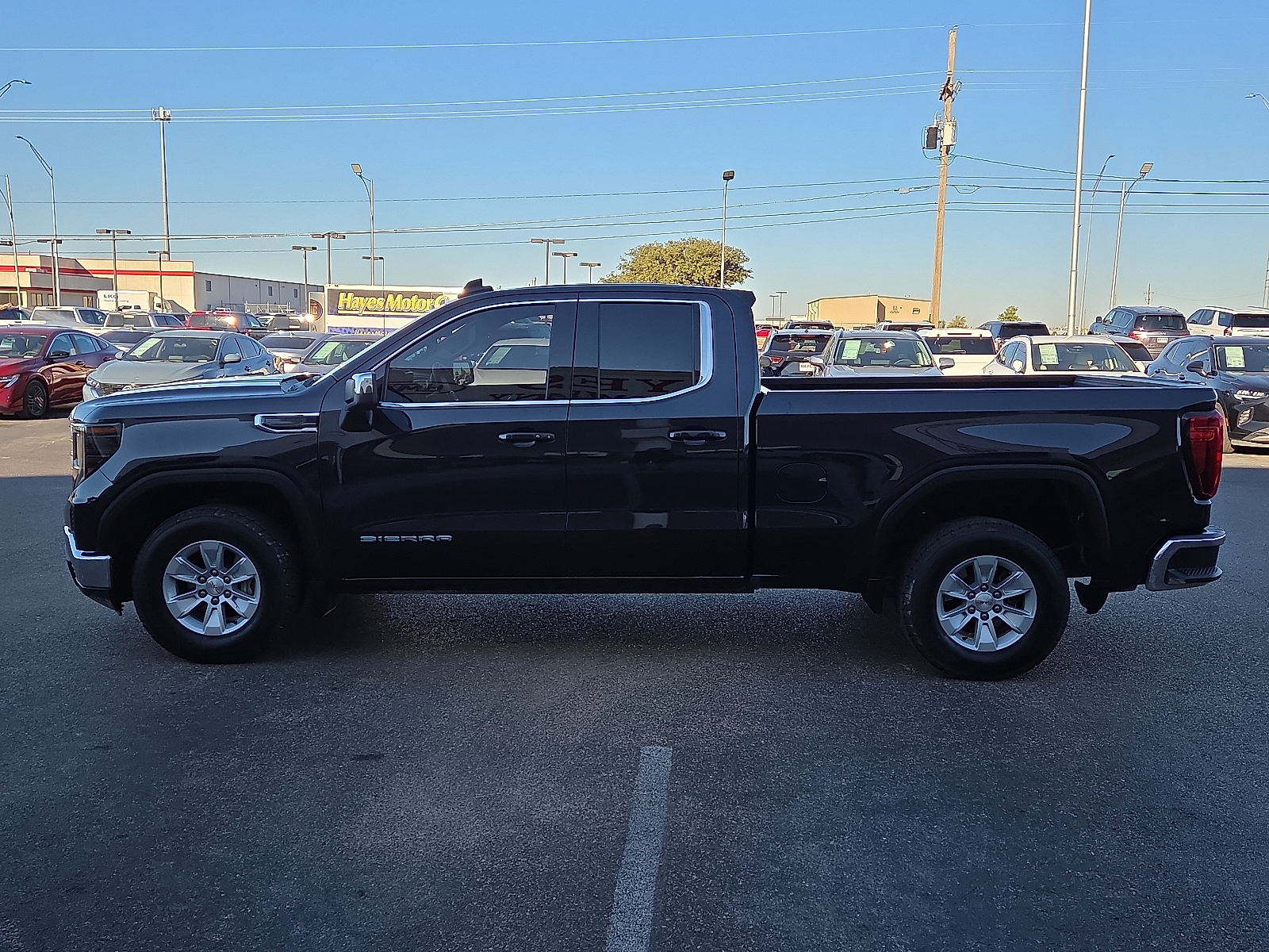 View GMC Sierra 1500 details
