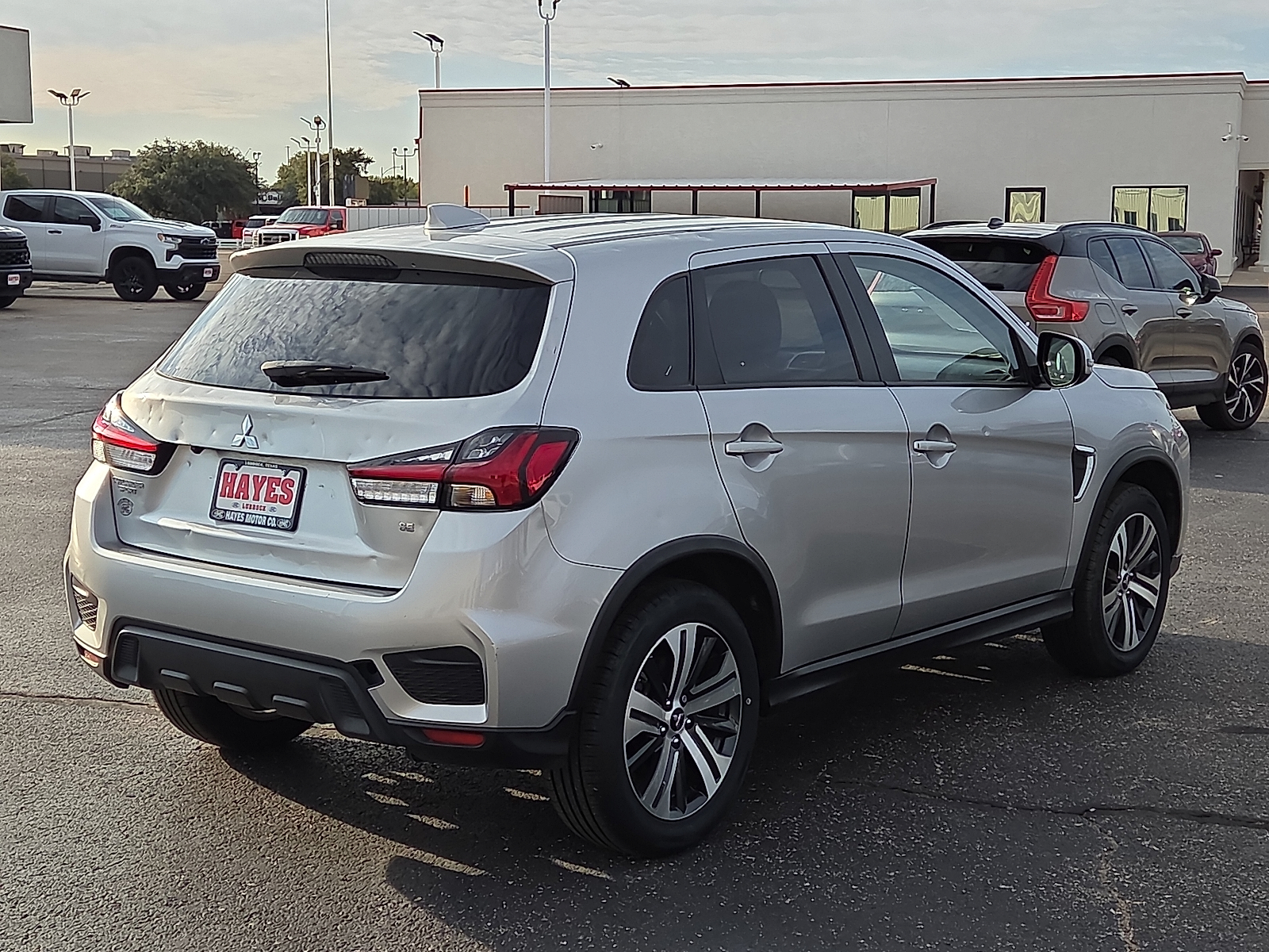 View Mitsubishi Outlander Sport details
