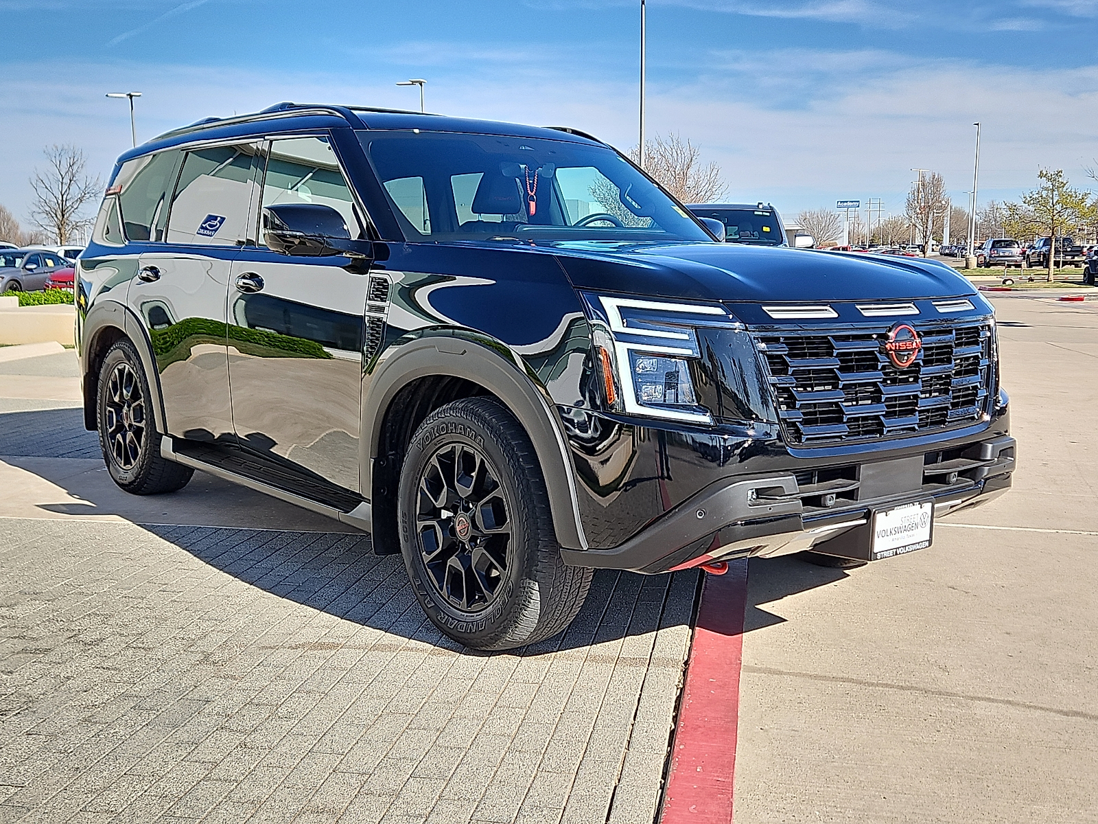 2025 Nissan Armada PRO-4X 4WD - 3