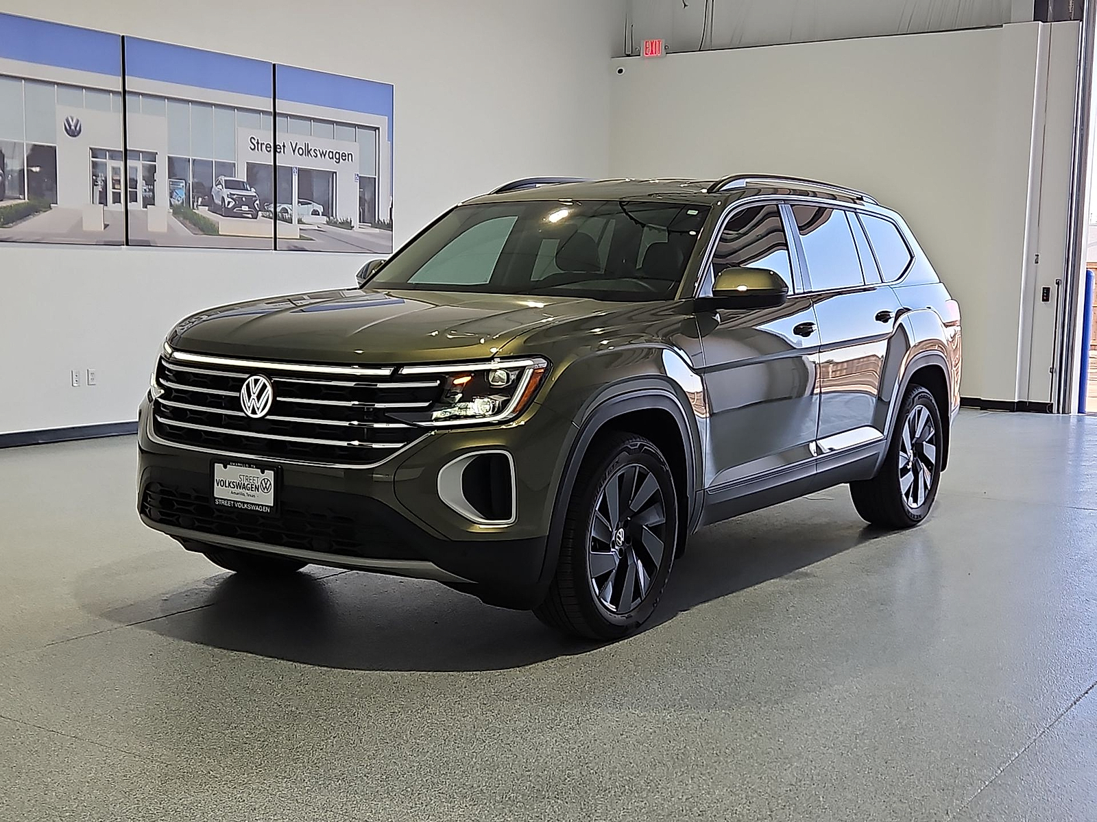 2026 Volkswagen Atlas SE with Technology - 3