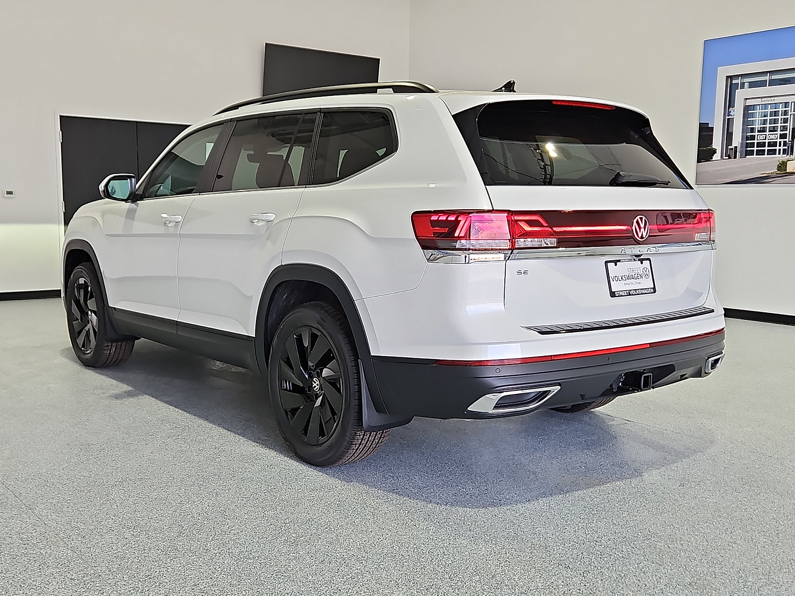 2026 Volkswagen Atlas SE with Technology - 1