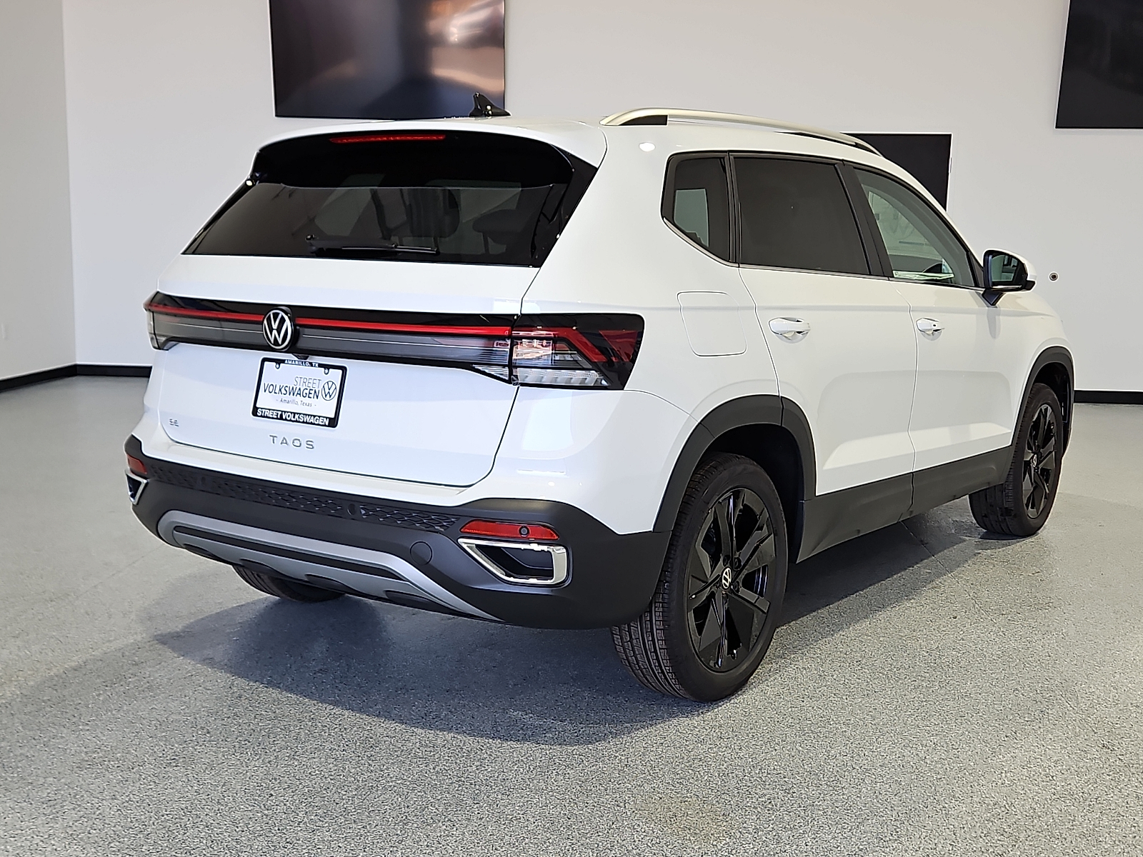 2026 Volkswagen Taos SE - 3