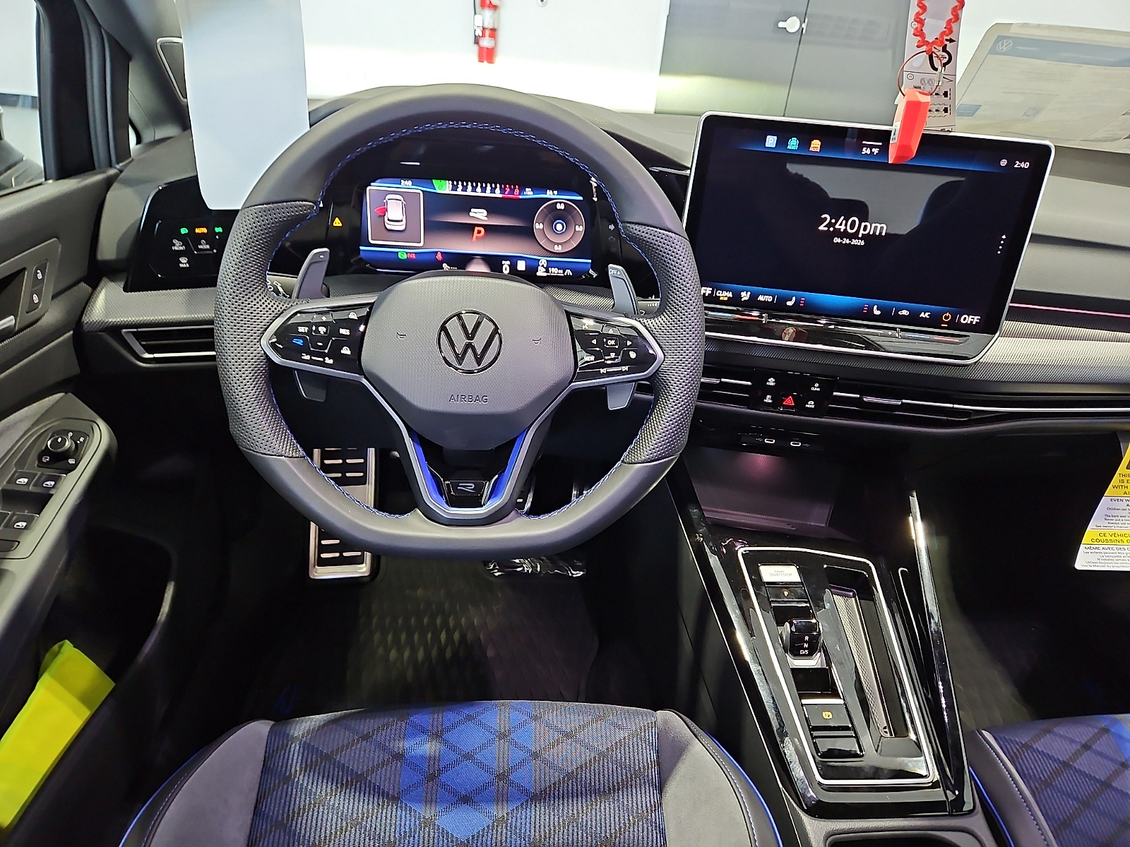 2026 Volkswagen Golf R - 8