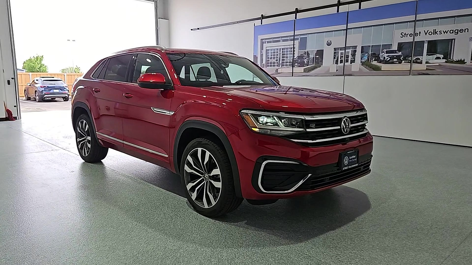 2023 Volkswagen Atlas Cross Sport 3.6L V6 SEL Premium R-Line - 1