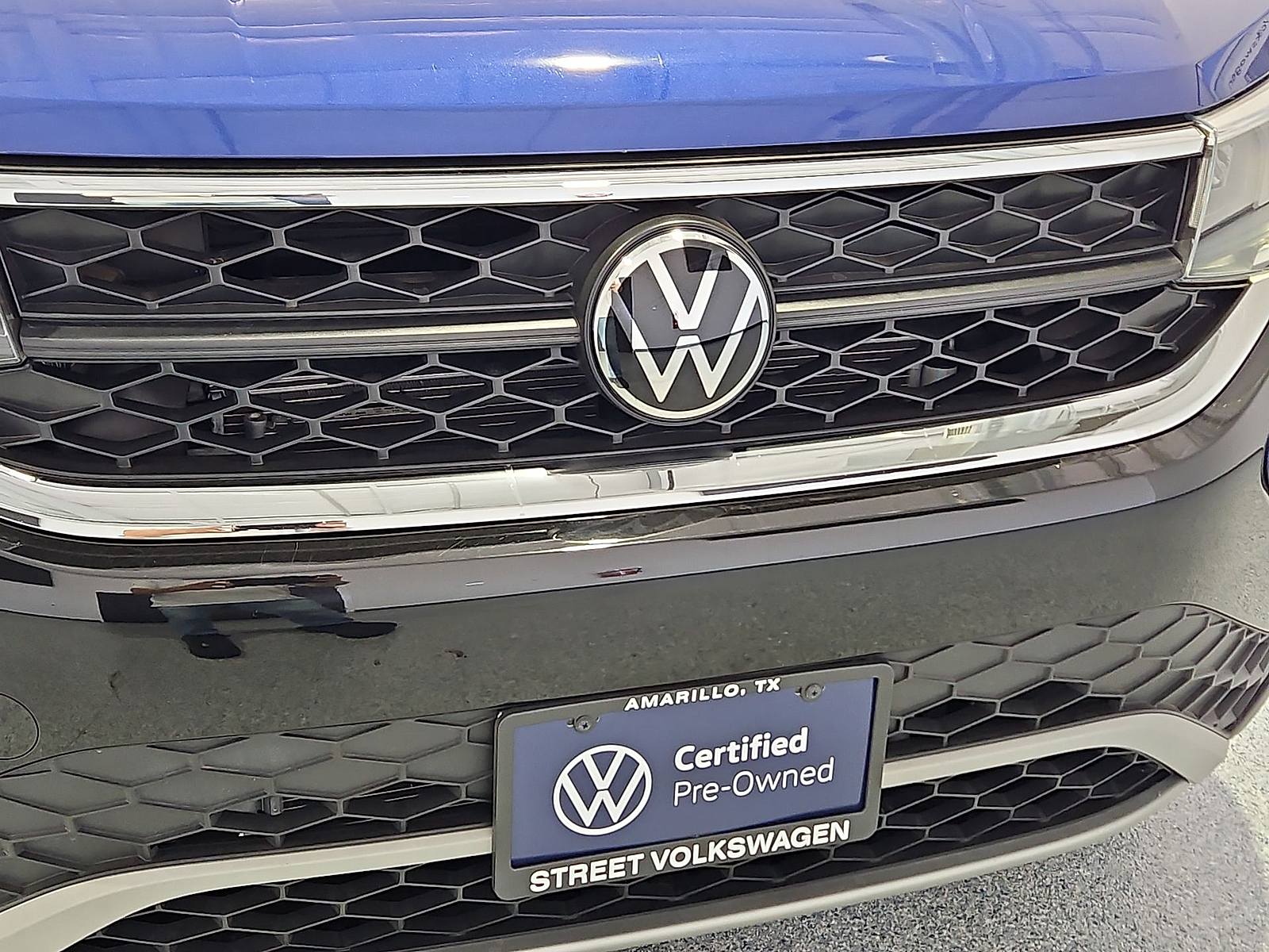 2023 Volkswagen Taos 1.5T SE Dusk Blue Metallic at Bobby Duby Motors