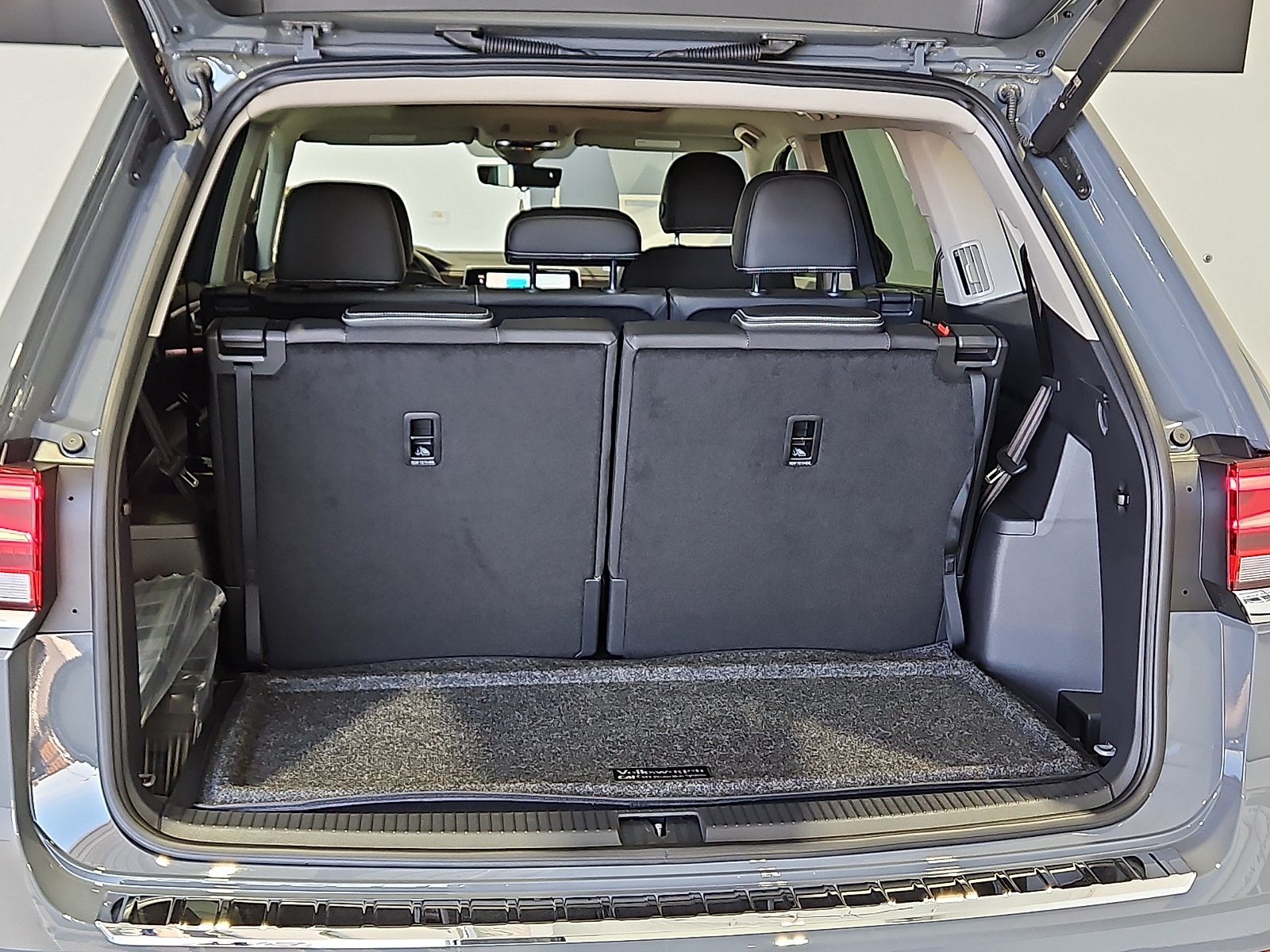 2026 Volkswagen Atlas SEL - 7