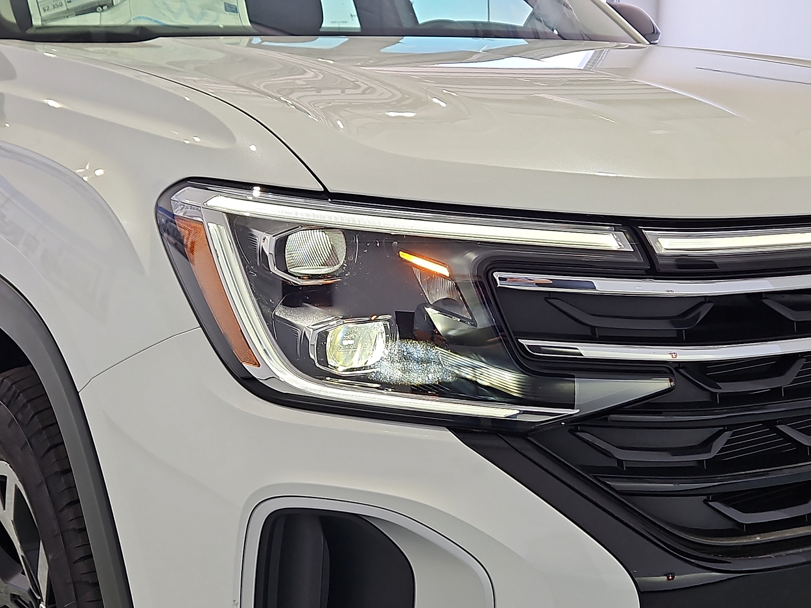2026 Volkswagen Atlas Peak Edition Opal White Pearl at Street VW of Amarillo