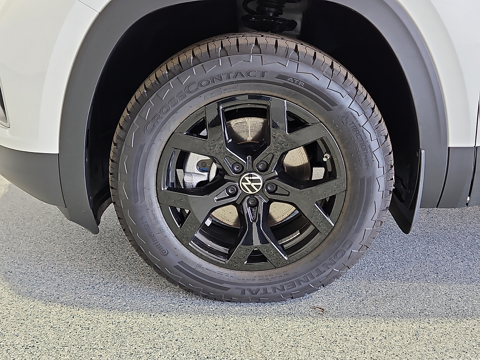 2026 Volkswagen Atlas Peak Edition Opal White Pearl at Street VW of Amarillo