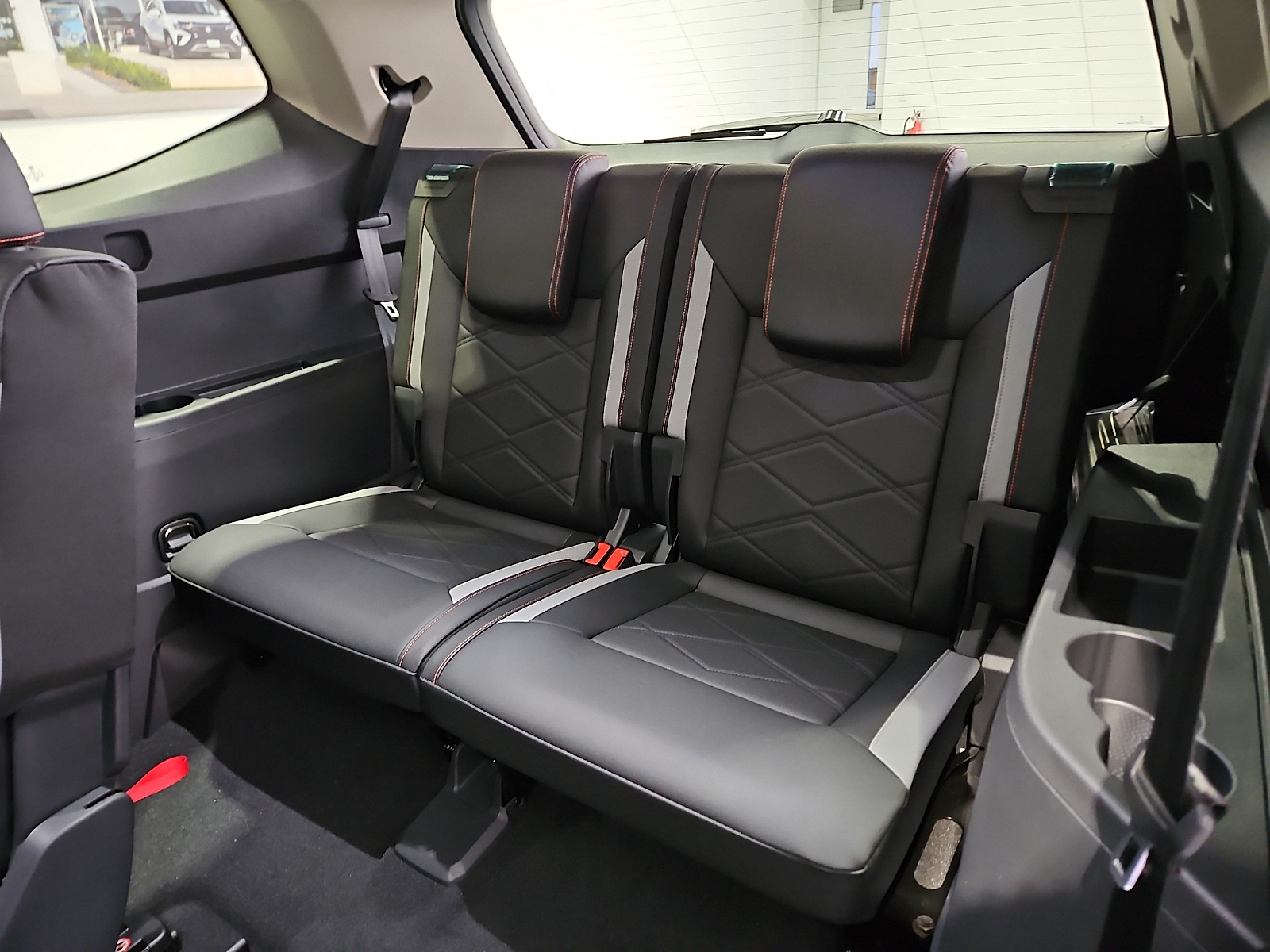 2026 Volkswagen Atlas Peak Edition Opal White Pearl at Street VW of Amarillo