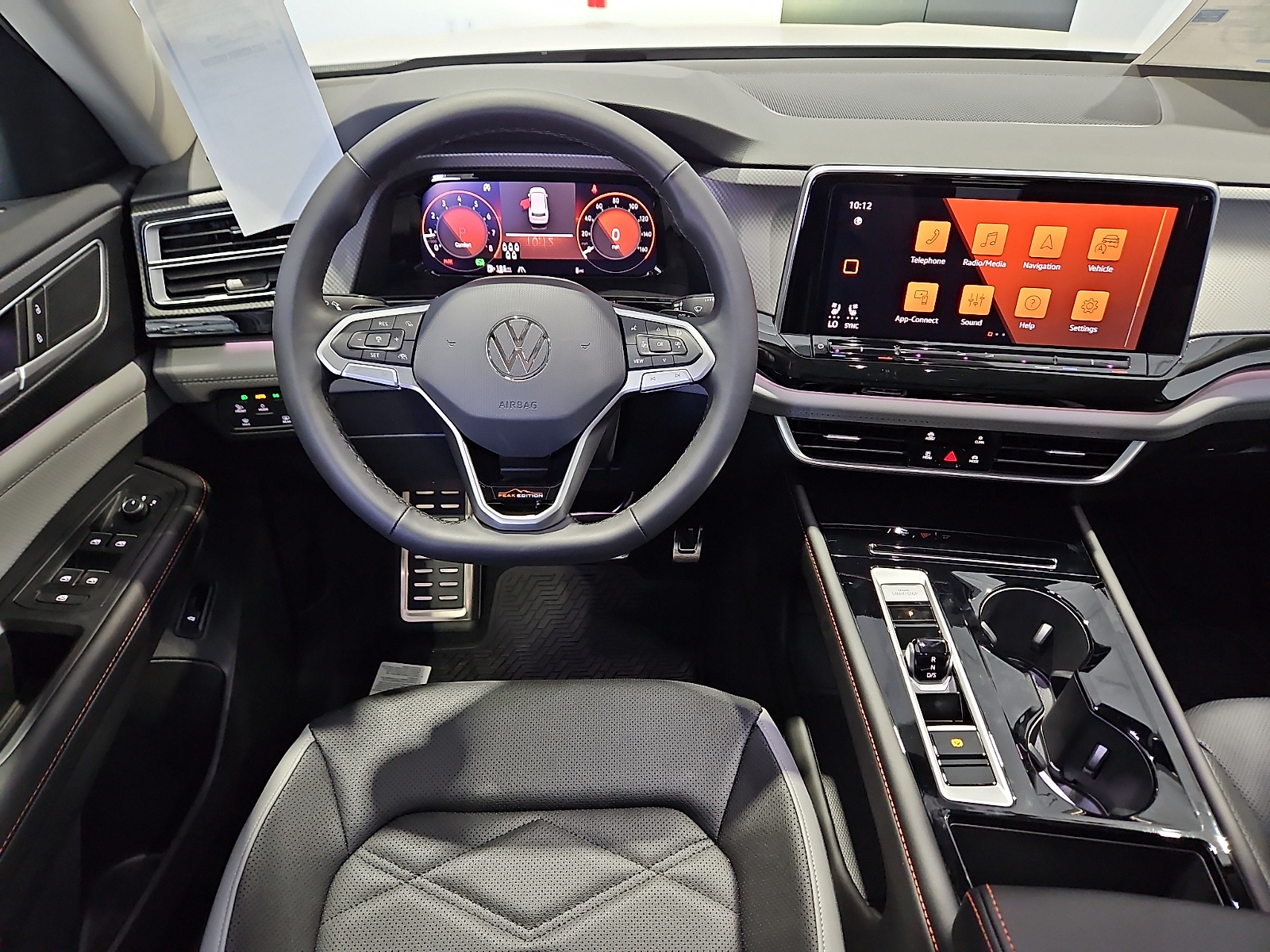 2026 Volkswagen Atlas Peak Edition - 8