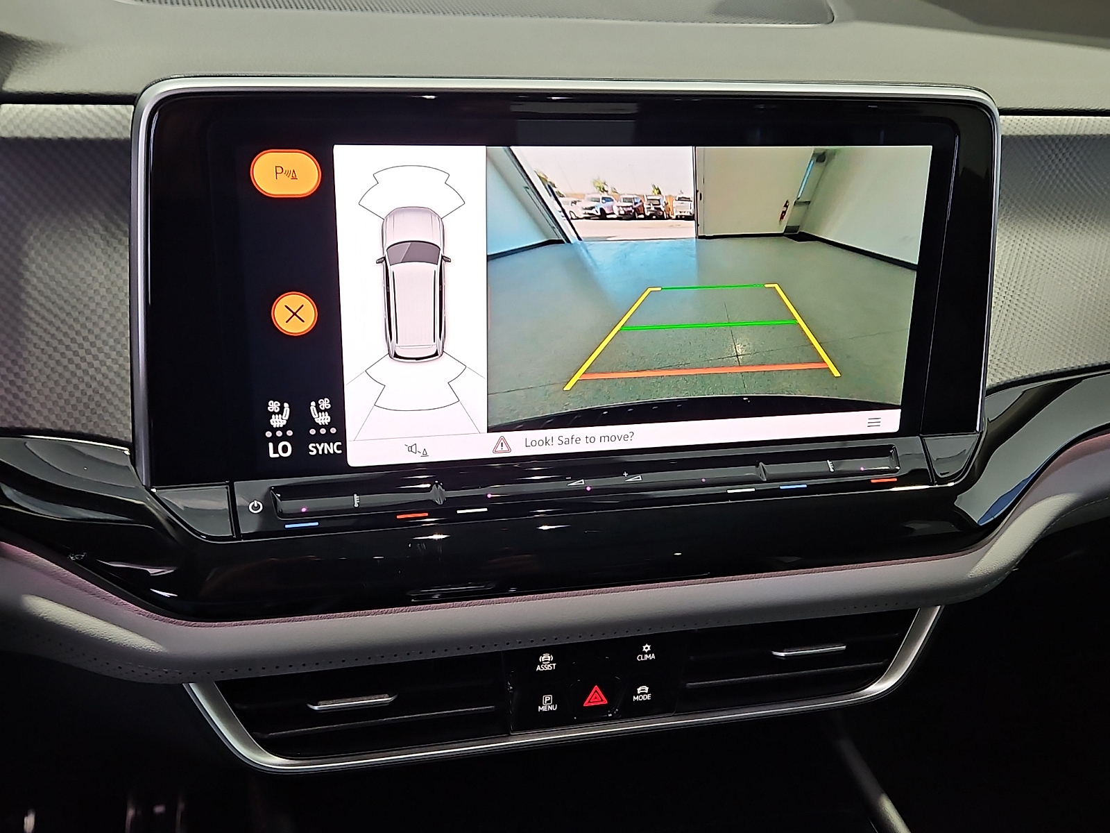 2026 Volkswagen Atlas Peak Edition Opal White Pearl at Street VW of Amarillo