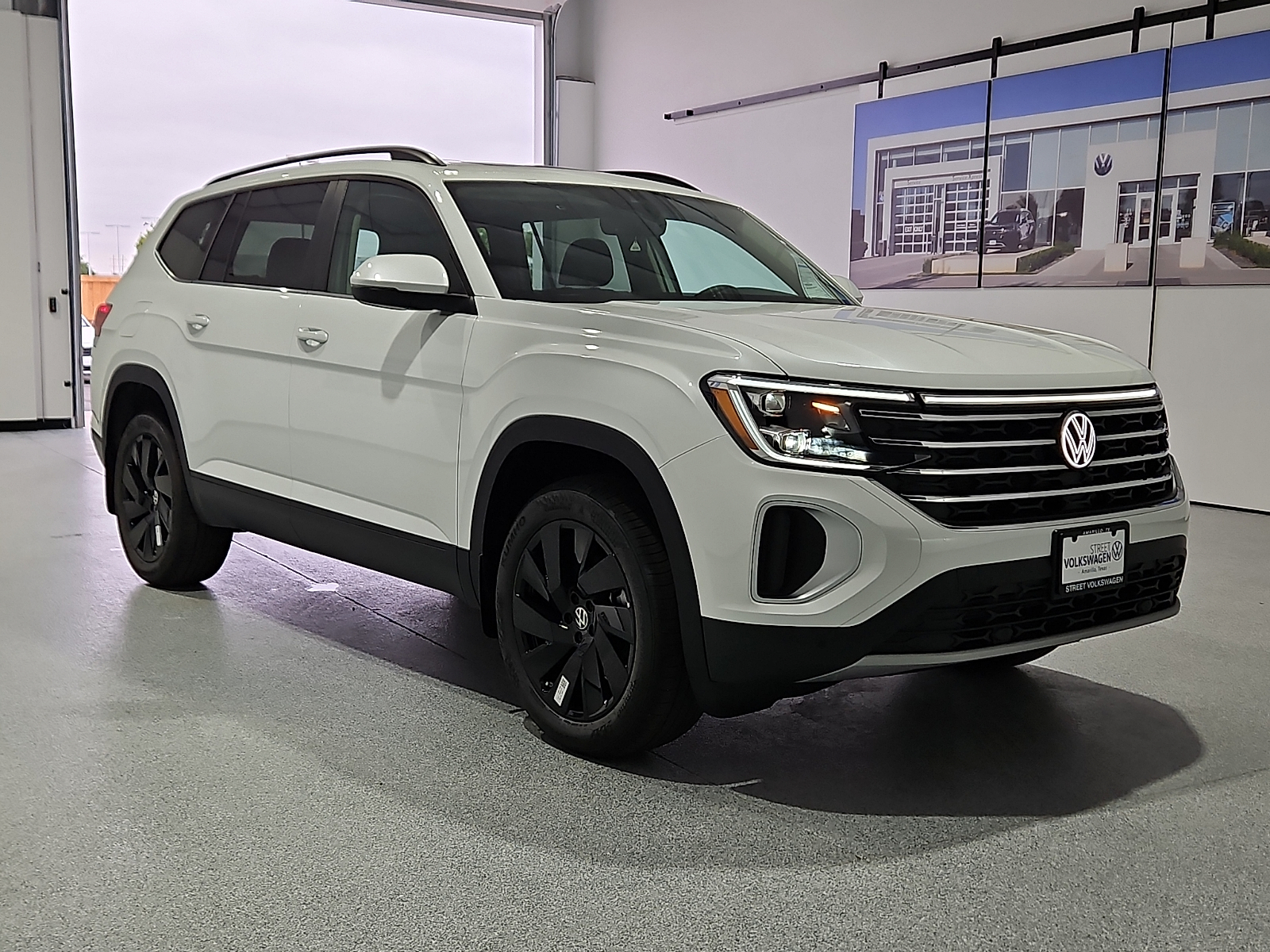 2026 Volkswagen Atlas SE with Technology - 3