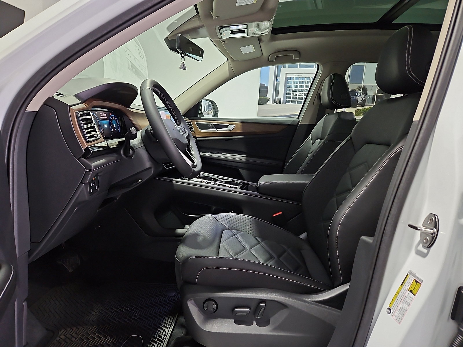 2026 Volkswagen Atlas SE with Technology - 10