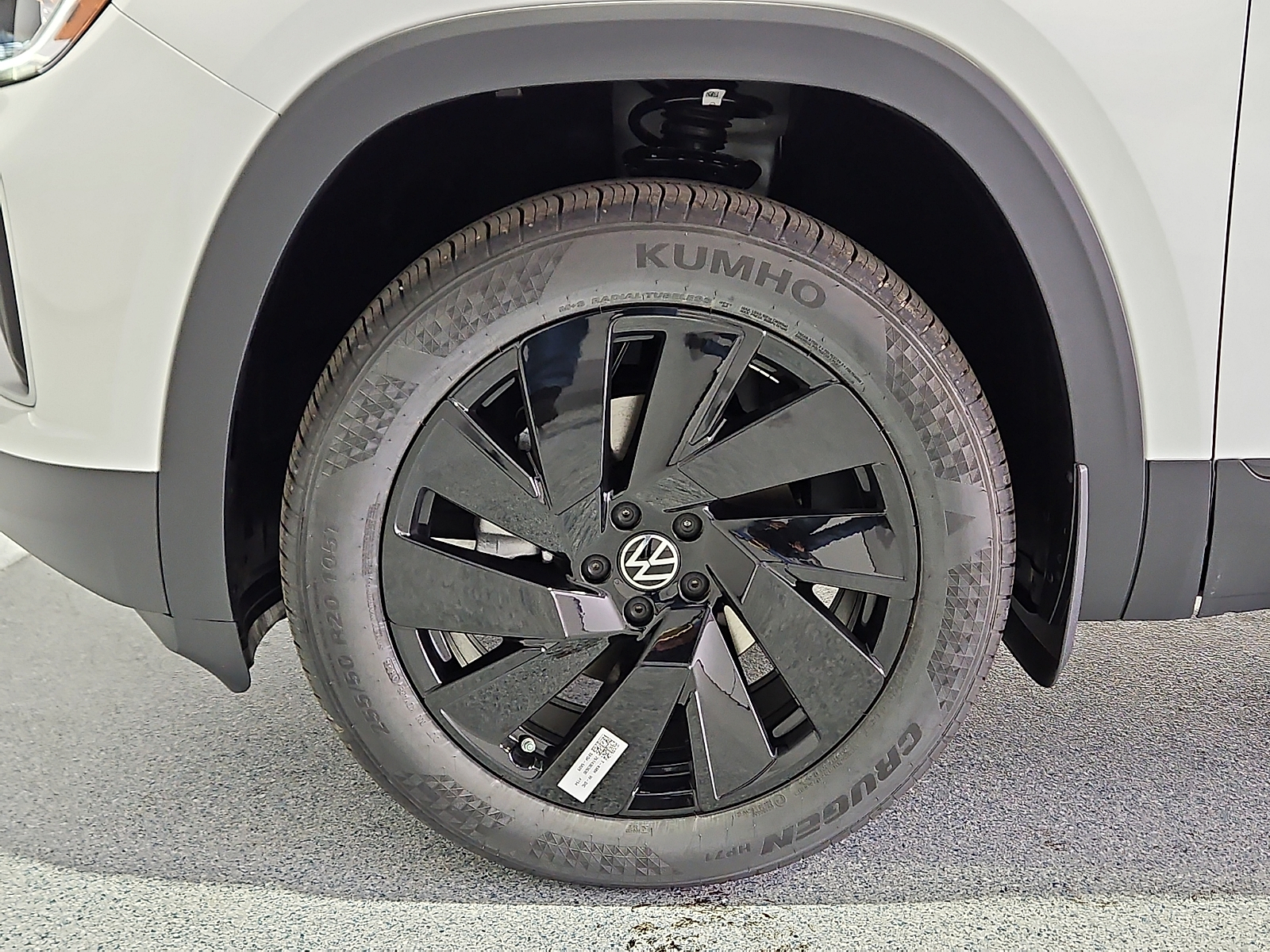 2026 Volkswagen Atlas SE with Technology - 4