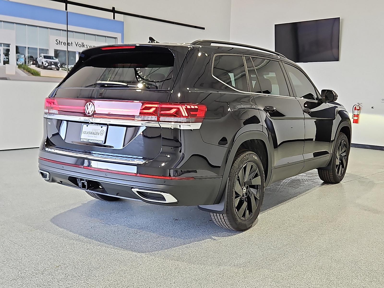 2026 Volkswagen Atlas SE with Technology - 2
