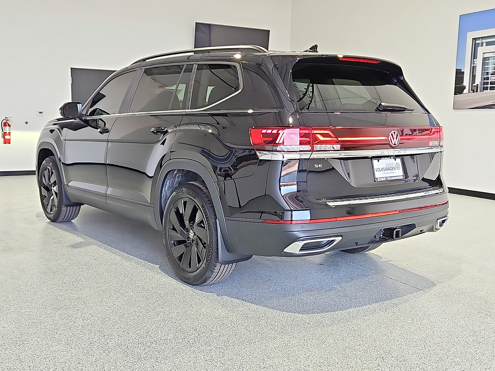 2026 Volkswagen Atlas SE with Technology - 1