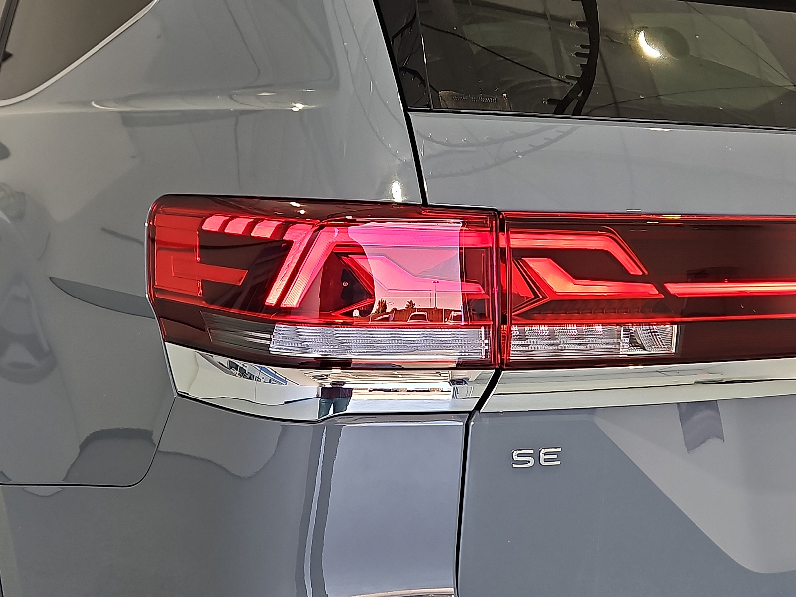2026 Volkswagen Atlas SE with Technology - 6