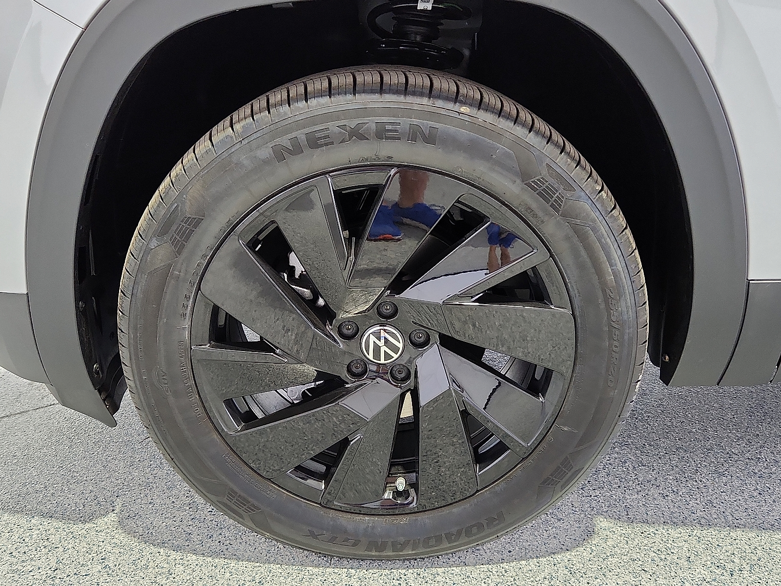 2026 Volkswagen Atlas SE with Technology - 6