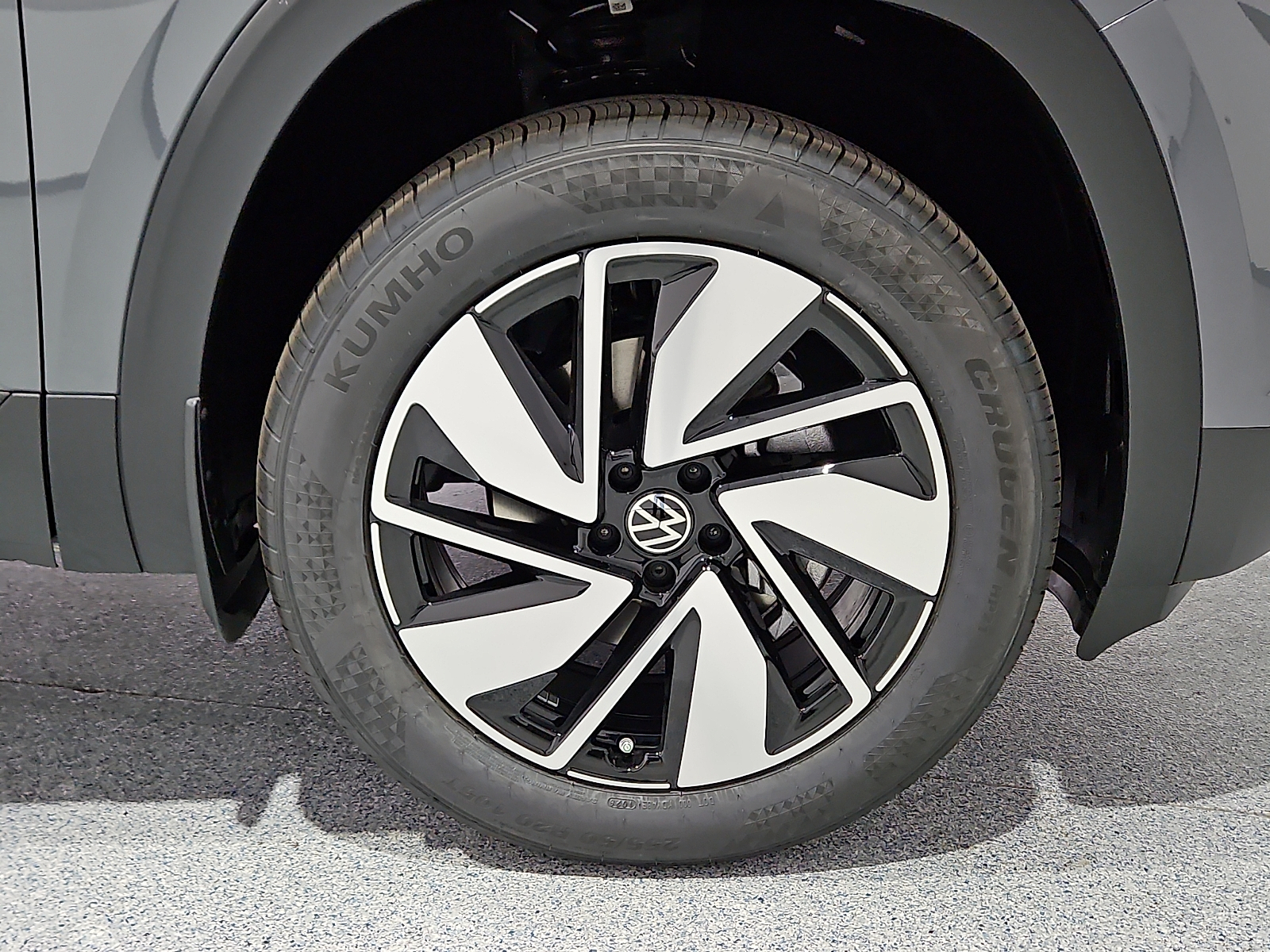 2026 Volkswagen Atlas SE with Technology - 4