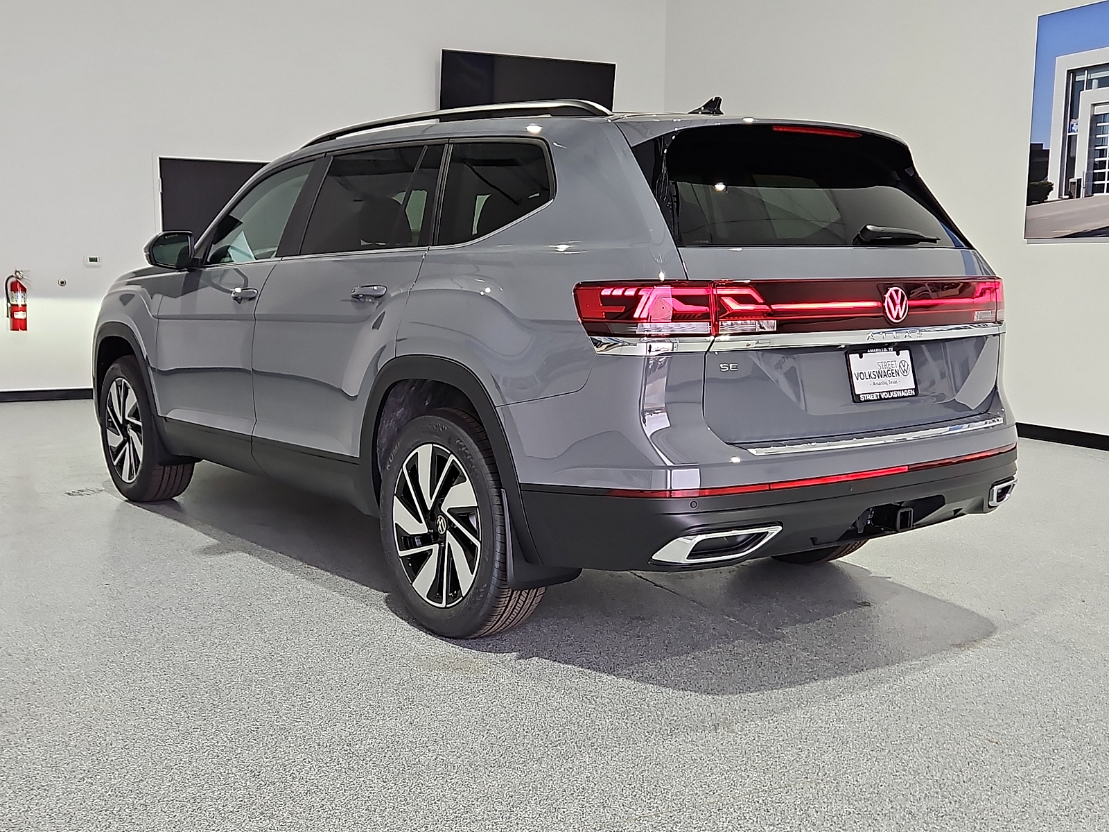 2026 Volkswagen Atlas SE with Technology - 1