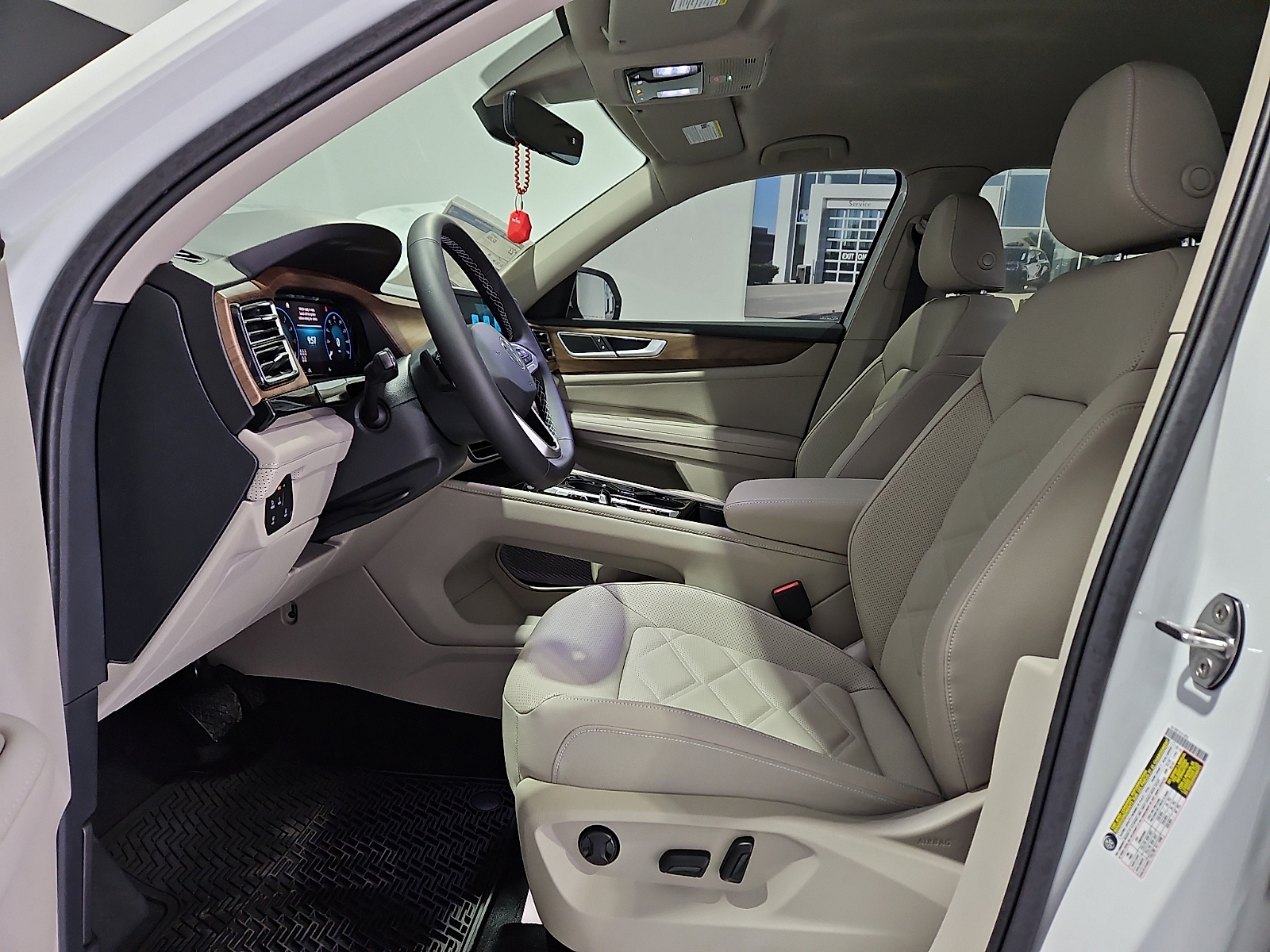 2026 Volkswagen Atlas SE with Technology - 10