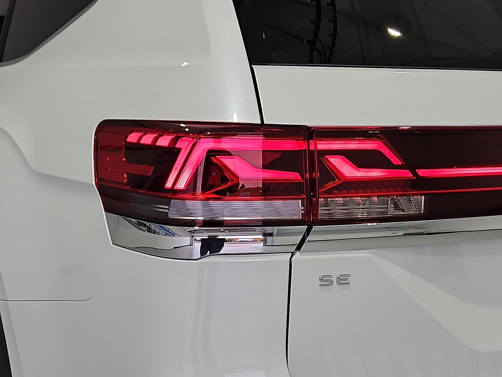 2026 Volkswagen Atlas SE with Technology - 6
