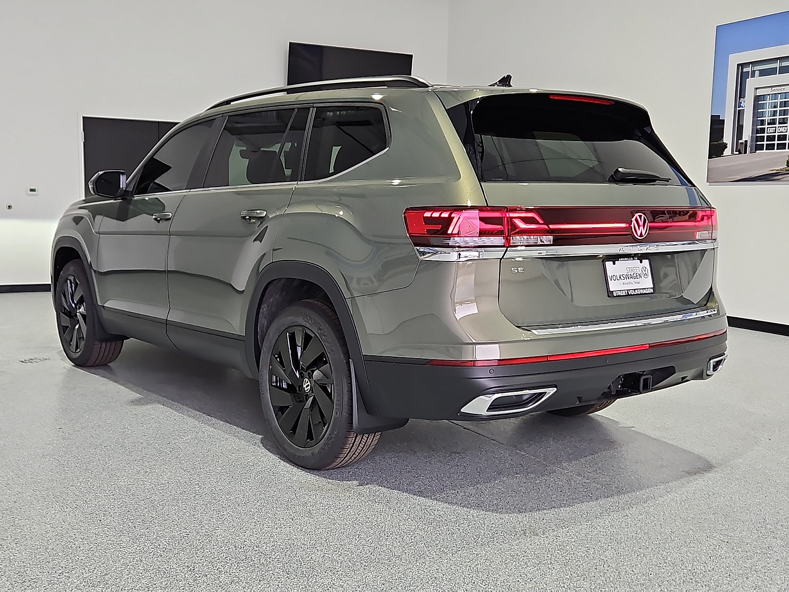 2026 Volkswagen Atlas SE with Technology - 1