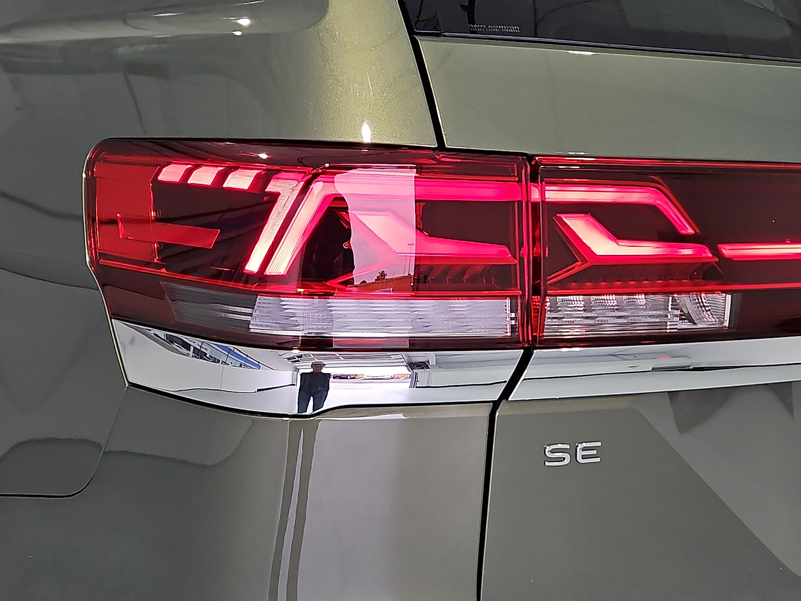 2026 Volkswagen Atlas SE with Technology - 6