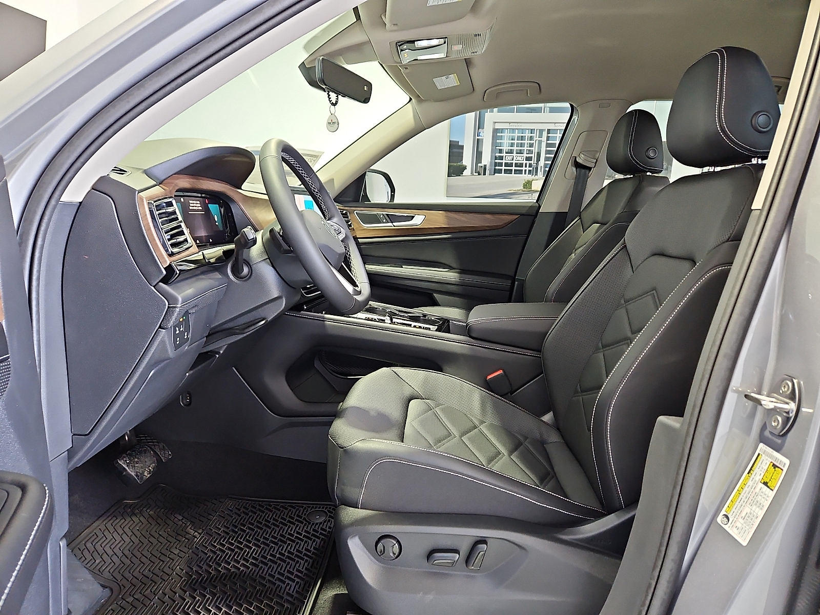 2026 Volkswagen Atlas SE with Technology - 10