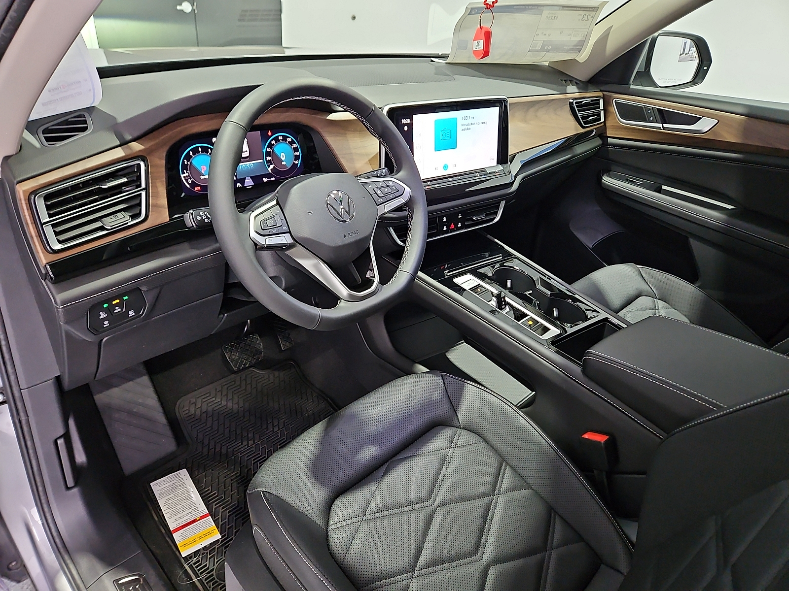 2026 Volkswagen Atlas SE with Technology - 11