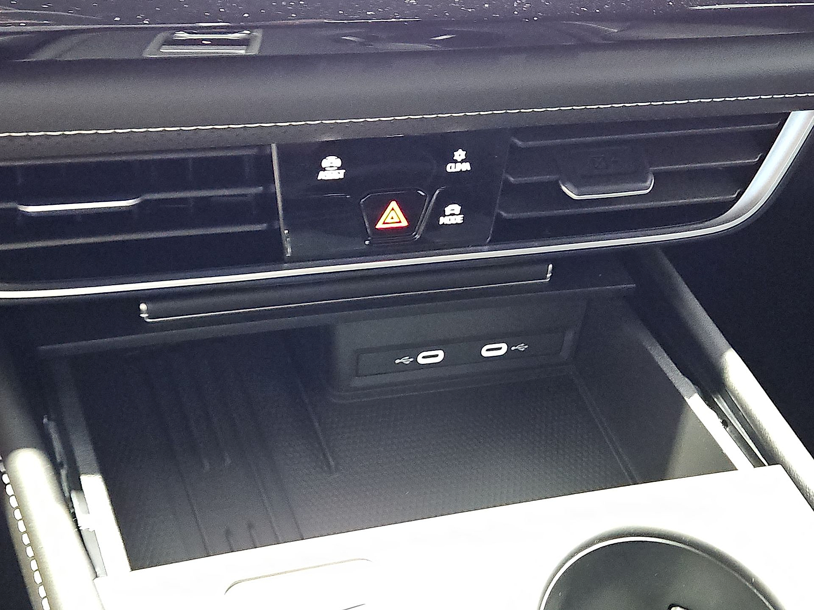 2026 Volkswagen Atlas Cross Sport SE Deep Black Pearl at Street VW of Amarillo