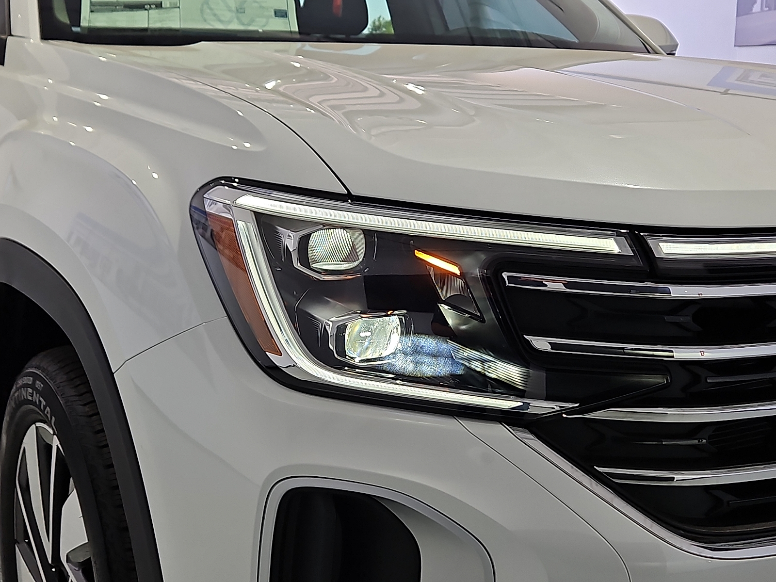 2026 Volkswagen Atlas SE with Technology - 5