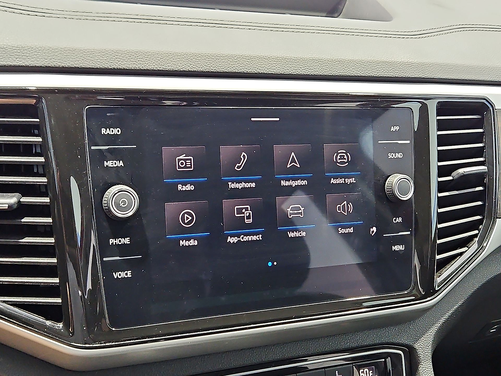 2023 Volkswagen Atlas 3.6L V6 SE w/Technology Aurora Red Metallic at Street VW of Amarillo
