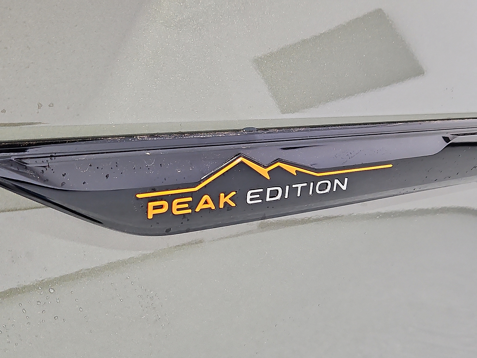 2026 Volkswagen Atlas Peak Edition Avocado Green Pearl at Street VW of Amarillo