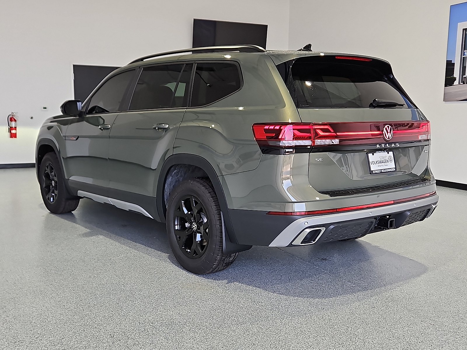 2026 Volkswagen Atlas Peak Edition Avocado Green Pearl at Street VW of Amarillo