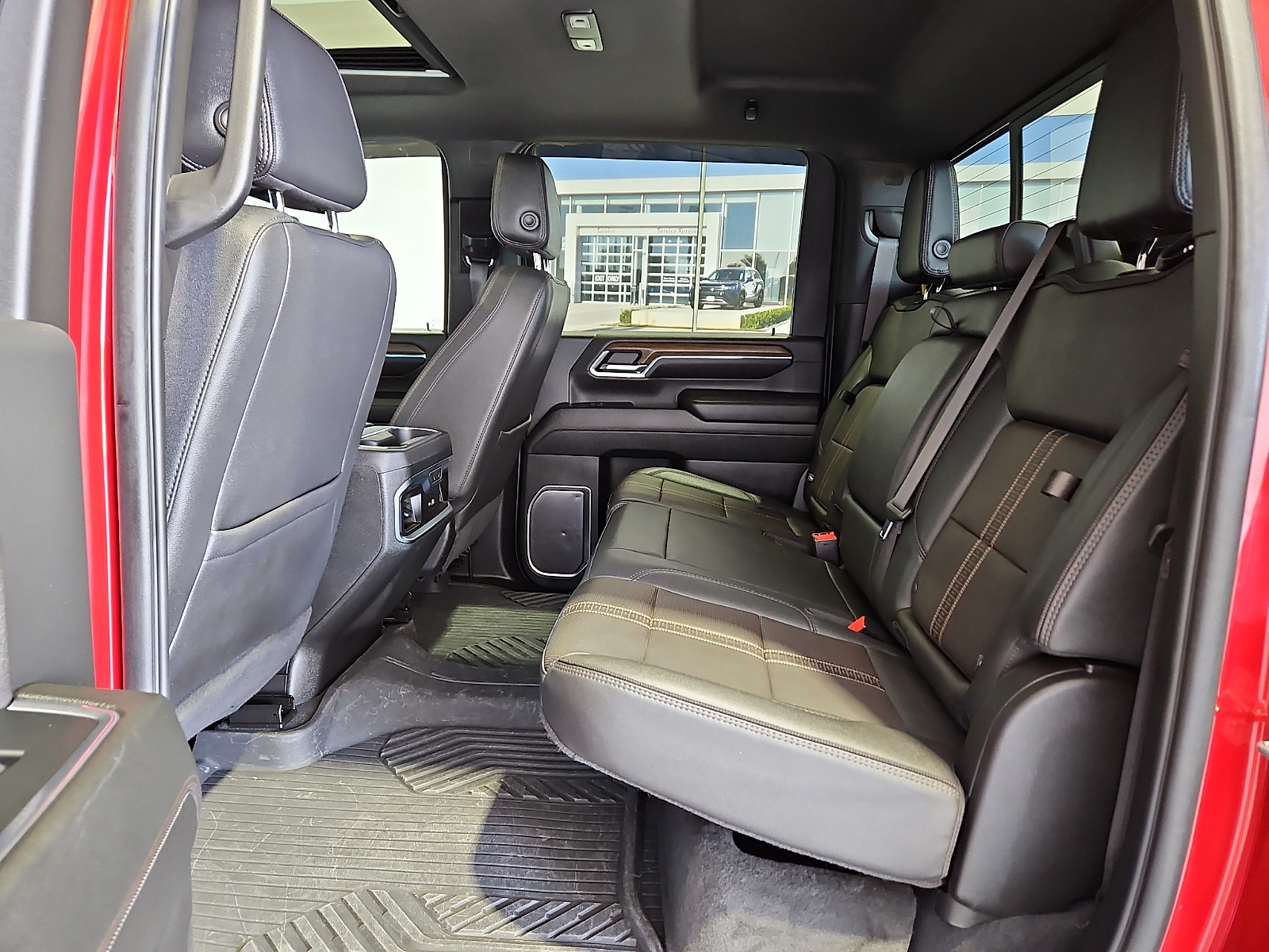 2024 Chevrolet Silverado 3500HD 4WD Crew Cab Standard Bed High Country - 10