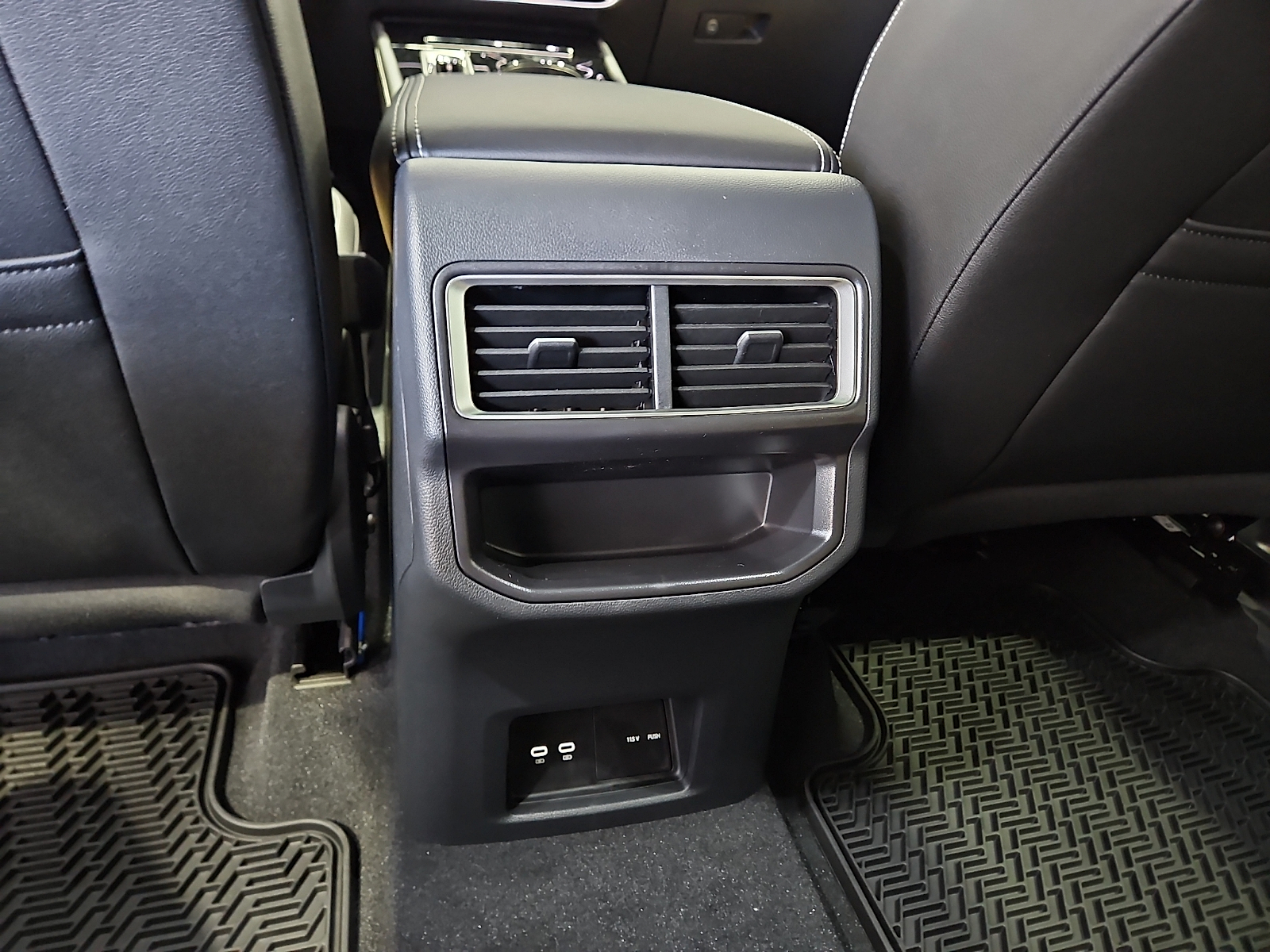 2026 Volkswagen Atlas Cross Sport SE with Technology Avocado Green Pearl at Street VW of Amarillo