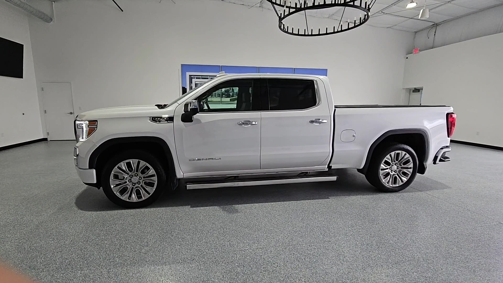2022 GMC Sierra 1500 Limited 4WD Crew Cab Standard Box Denali - 4