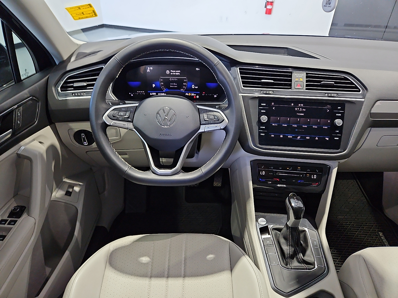 2024 Volkswagen Tiguan 2.0T SE - 7