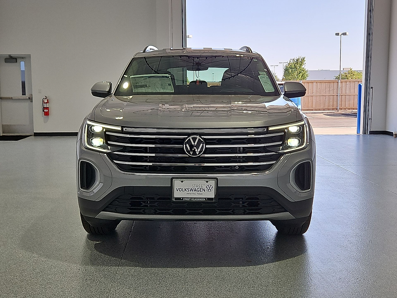 2026 Volkswagen Atlas SE - 2
